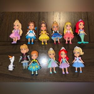 Disney Princess Mini Figure Bundle (11 Total plus Olaf)
